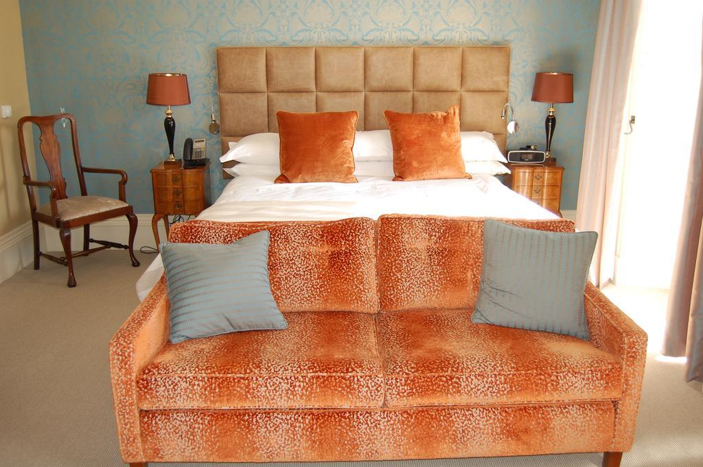 Castle House Отель 3*